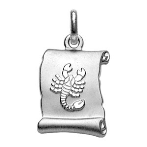 PENDENTIF ZODIAQUE PARCHEMIN SCORPION  ARGENT RHODIÉ BRILLANT FOND SABLE
