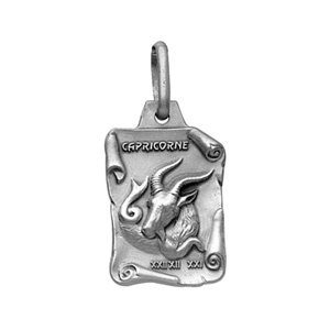 PENDENTIF GRAND PARCHEMIN CAPRICORNE VIEIL ARGENT MASSIF