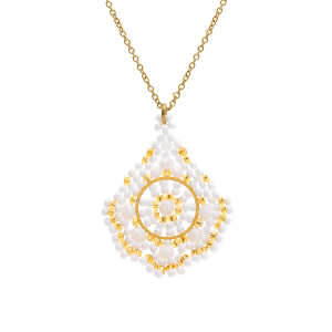 COLLIER ACIER DORÉ PERLES DE SOLEIL PENDENTIF FORME LOSANGE BLANC 42+10CM