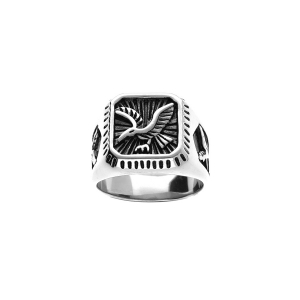 BAGUE ACIER CARRÉ AMERICAINE AVEC AIGLE
