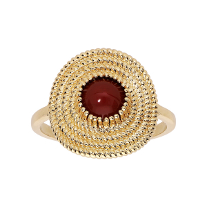 BAGUE PLAQUÉ OR RONDE AVEC PIERRE SYNTHÉTIQUE ROUGE