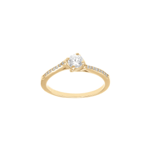 BAGUE PLAQUÉ OR SOLITAIRE OXYDES BLANCS SERTIS ET 1 OXYDE BLANC SERTI GRIFFE